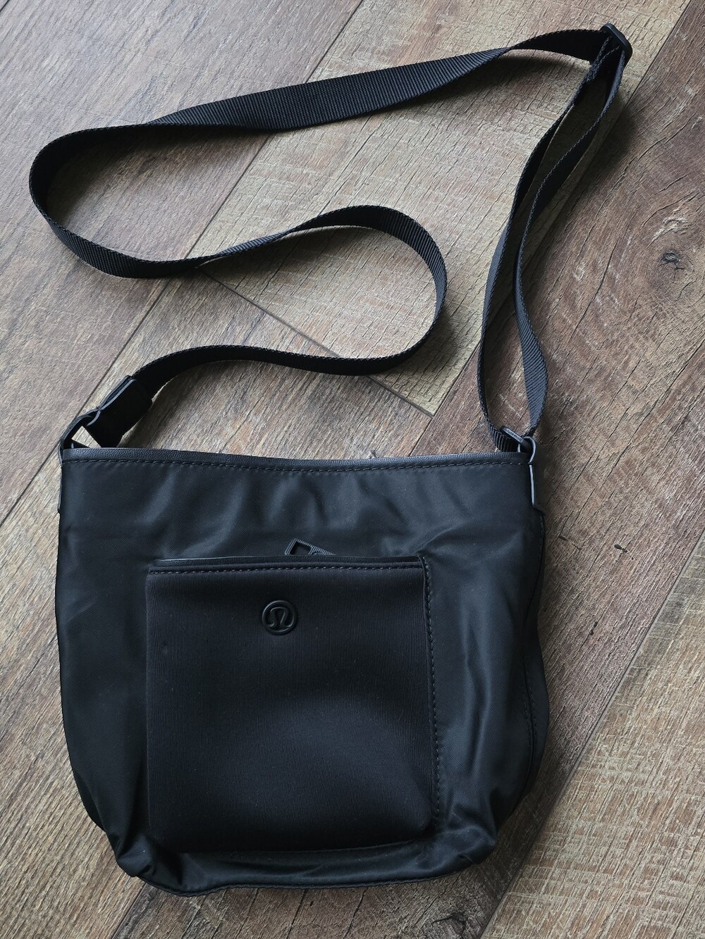 lululemon athletica Black All Set Mini Bucket Crossbody Bag